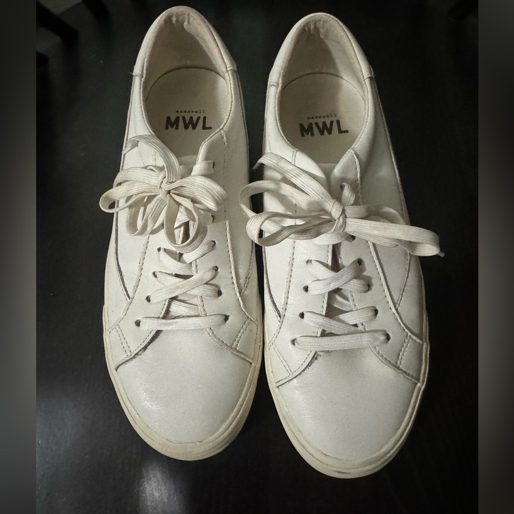 Madewell white tennis shoes